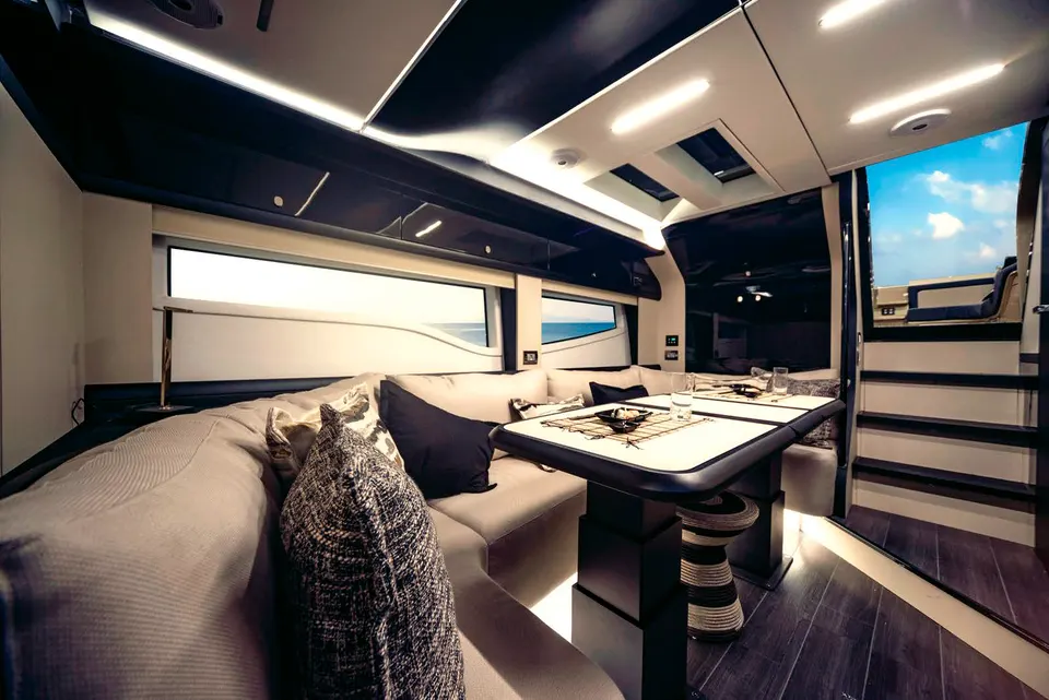 Intermarine 58 Offshore — foto 8 de 11