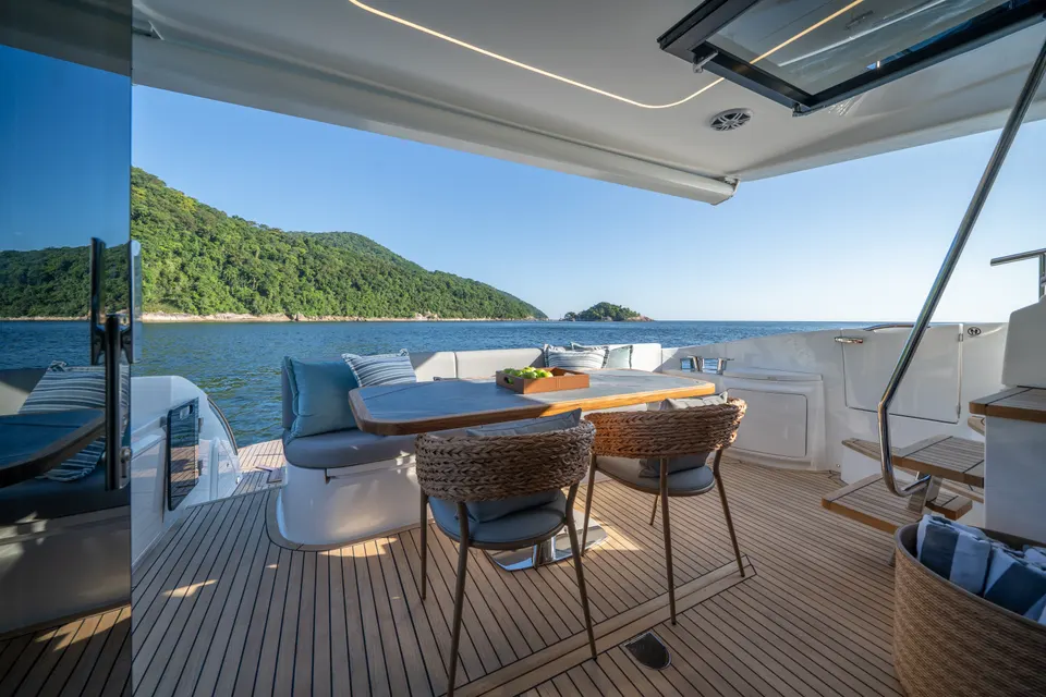 Intermarine 60 — foto 29 de 31